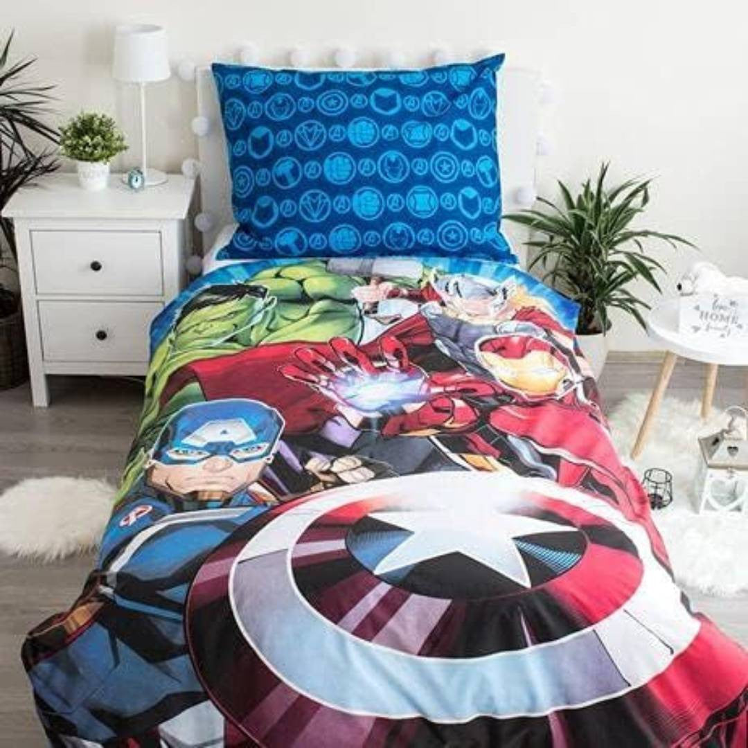 Parure de Lit Enfant Avengers 2 Pièces – Réversible – Effet Lumineux Nuit –140x200 cm