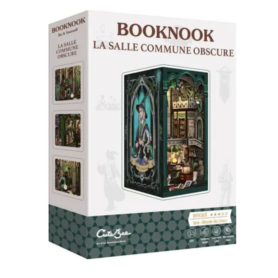 CuteBee - Booknook - La salle commune obscure
