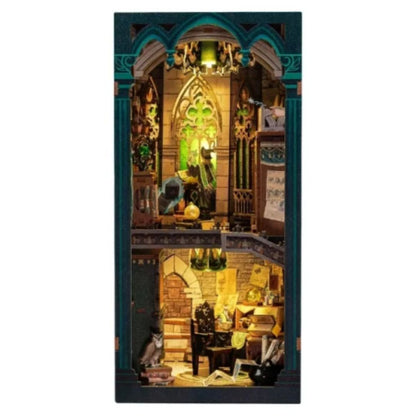 CuteBee - Booknook - La salle commune obscure