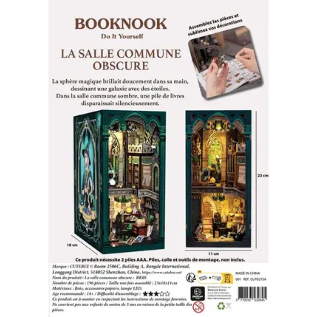 CuteBee - Booknook - La salle commune obscure