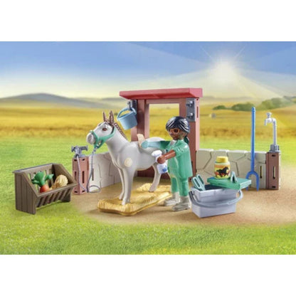 Playmobil 71471 - Vétérinaire avec animaux de la ferme