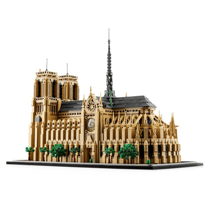 LEGO 21061 - Notre-Dame de Paris