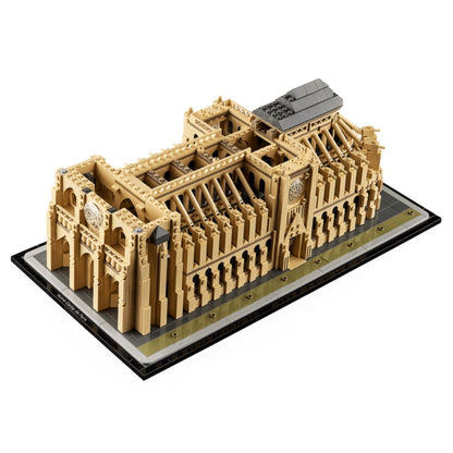 LEGO 21061 - Notre-Dame de Paris