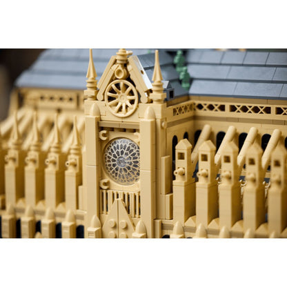 LEGO 21061 - Notre-Dame de Paris