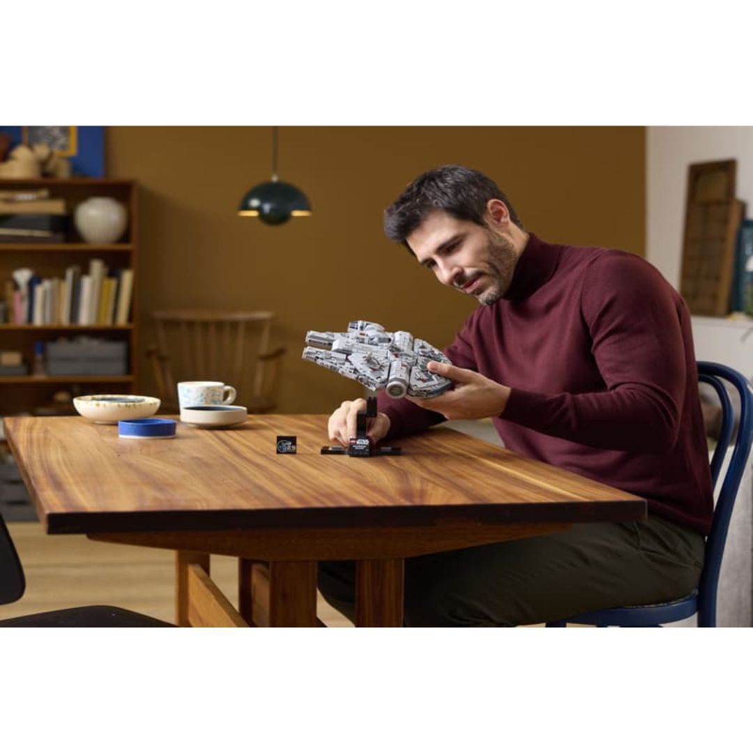 LEGO Star Wars 75375 - Millennium Falcon