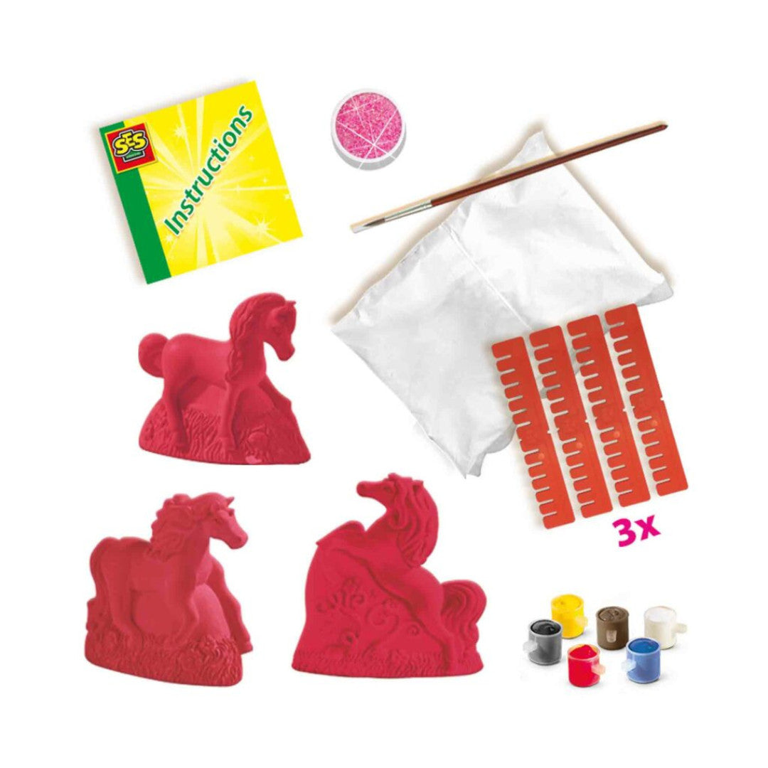 Moulage et peinture – 3 chevaux - SES CREATIVE - 01356